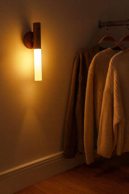 LumaSense Rechargeable Motion Wall Light